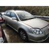 toyota avensis wagon (t25) del año 2004