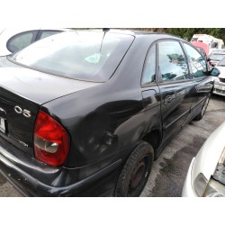 citroen c5 berlina del año 2004