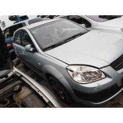 kia rio del año 2009