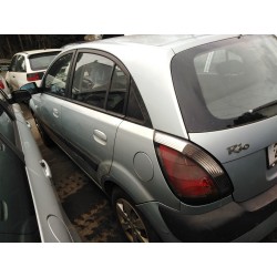 kia rio del año 2009