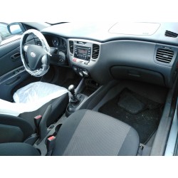 kia rio del año 2009