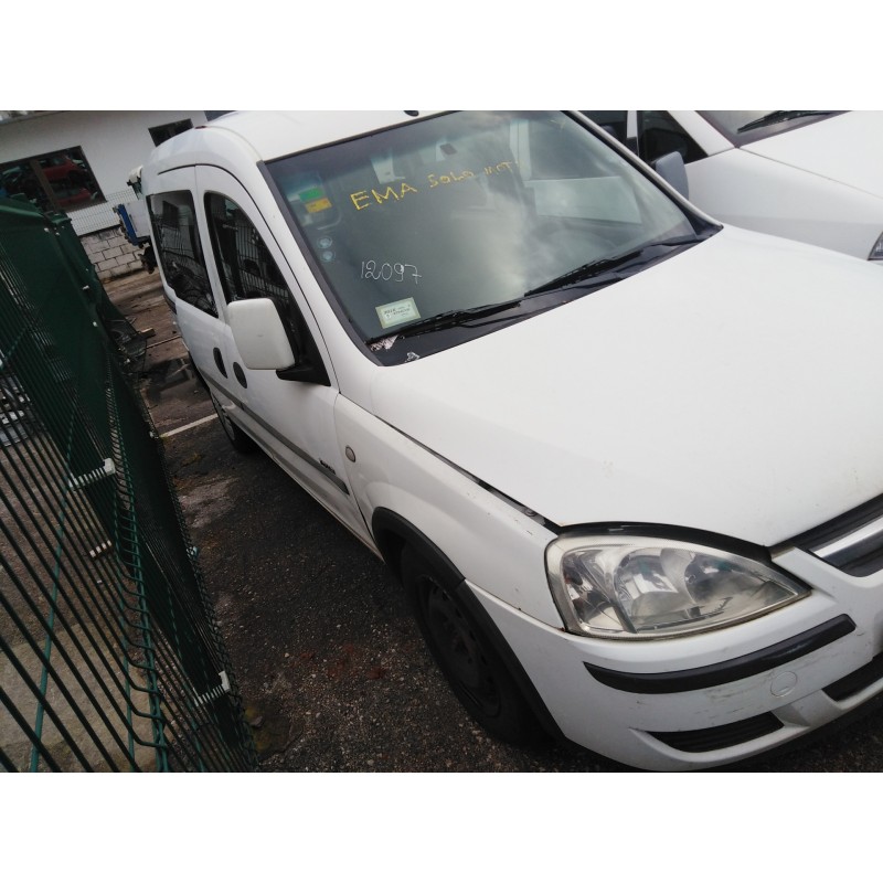 opel combo (corsa c) del año 2004