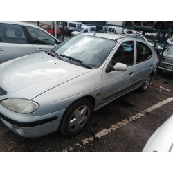 renault megane i fase 2 berlina (ba0) del año 1999