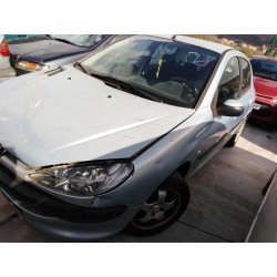 peugeot 206 berlina del año 2005