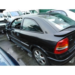 opel astra g coupé del año 2001