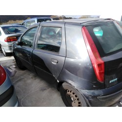 fiat punto berlina (188) del año 2001