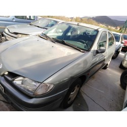 renault megane i berlina hatchback (ba0) del año 1998