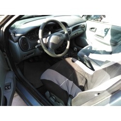 renault megane i berlina hatchback (ba0) del año 1998