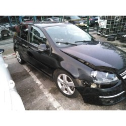 volkswagen golf v berlina (1k1) del año 2008