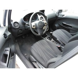 opel corsa d del año 2008