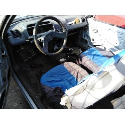 peugeot 205 berlina del año 1989