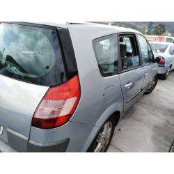 renault scenic ii del año 2004