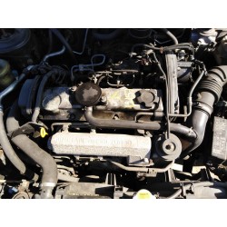nissan primera berlina (p11) del año 2001
