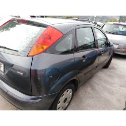 ford focus berlina (cak) del año 2002