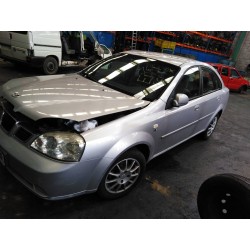 daewoo nubira berlina del año 2003