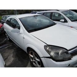 opel astra gtc del año 2005