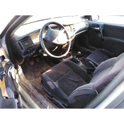 opel vectra b berlina del año 1999