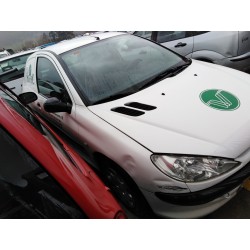 peugeot 206 berlina del año 2006