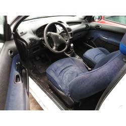 peugeot 206 berlina del año 2006