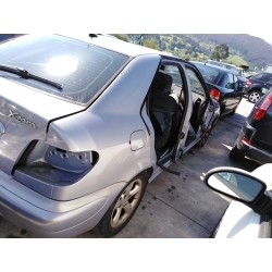 citroen xsara berlina del año 2002