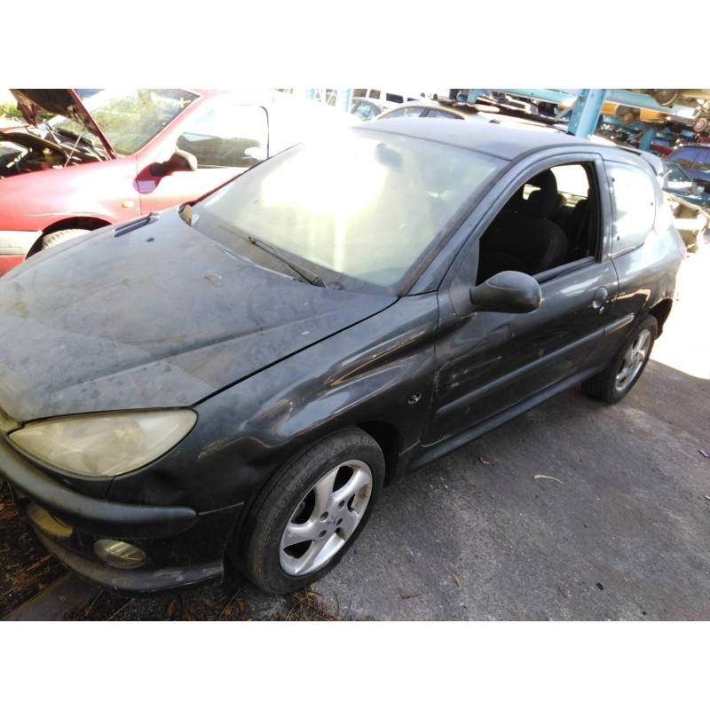peugeot 206 berlina del año 2003