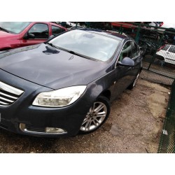 opel insignia berlina del año 2009