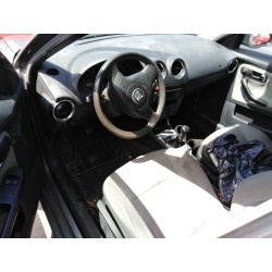 seat ibiza (6l1) del año 2002