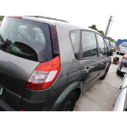 renault scenic ii del año 2003