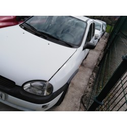 opel corsa b del año 1999