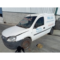 opel combo (corsa c) del año 2004
