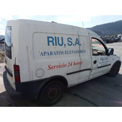 opel combo (corsa c) del año 2004