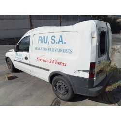 opel combo (corsa c) del año 2004