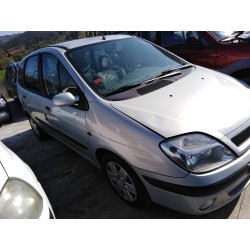 renault scenic (ja..) del año 2002