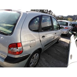 renault scenic (ja..) del año 2002