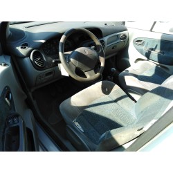 renault scenic (ja..) del año 2002