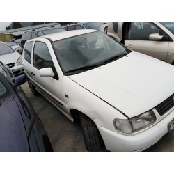 volkswagen polo berlina (6n1) del año 1999