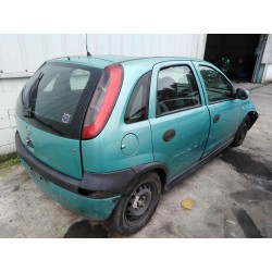 opel corsa c del año 2002