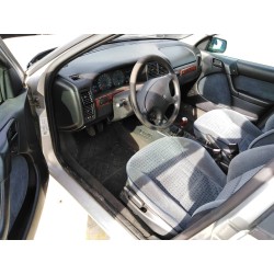 citroen xantia berlina del año 2000