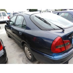 mitsubishi carisma berlina 5 (da0) del año 2003