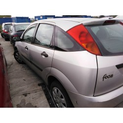 ford focus berlina (cak) del año 1999