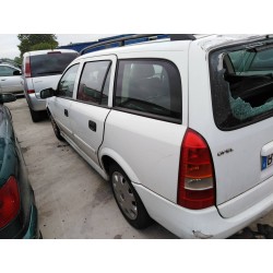 opel astra g caravan del año 2000
