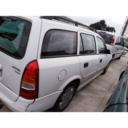 opel astra g caravan del año 2000