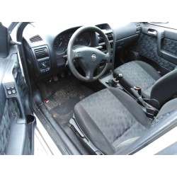 opel astra g caravan del año 2000