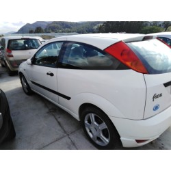 ford focus berlina (cak) del año 2002