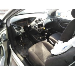 ford focus berlina (cak) del año 2002