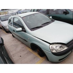 opel corsa c del año 2001