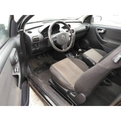 opel corsa c del año 2005