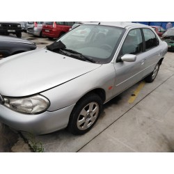 ford mondeo berlina (gd) del año 2000