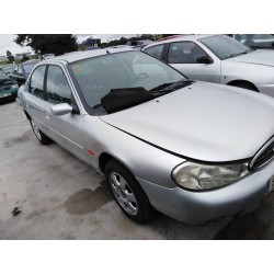 ford mondeo berlina (gd) del año 2000