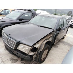 mercedes clase c (w202) berlina del año 1999